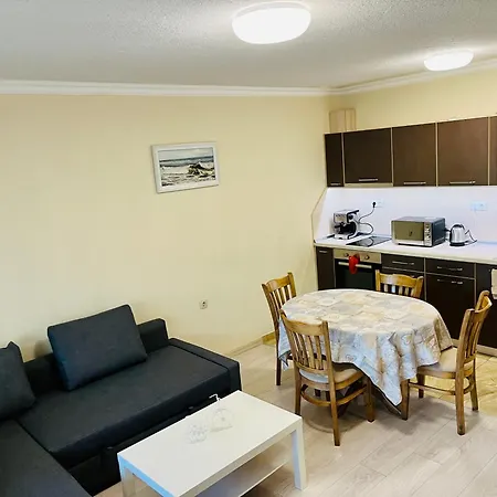 Апартаменты Beach Apartments Pomorie