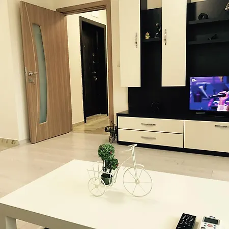 Beach Apartments Pomorie Апартаменты *