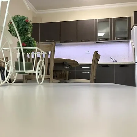 Beach Apartments Pomorie Апартаменты *