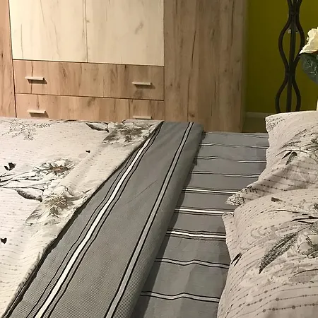 Beach Apartments Pomorie Поморие