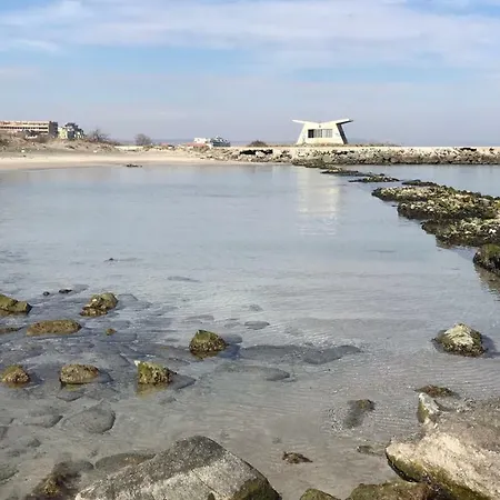 Beach Apartments Pomorie Апартаменты Поморие