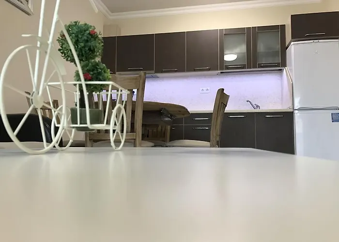 Beach Apartments Pomorie Appartamento *